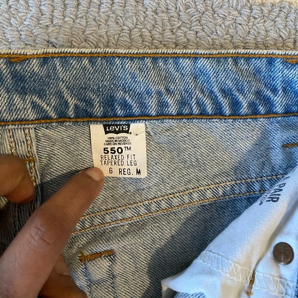 Vintage Levi’s 550 Relaxed Fit Tapered Leg 6 Reg Med - Picture 3 of 16